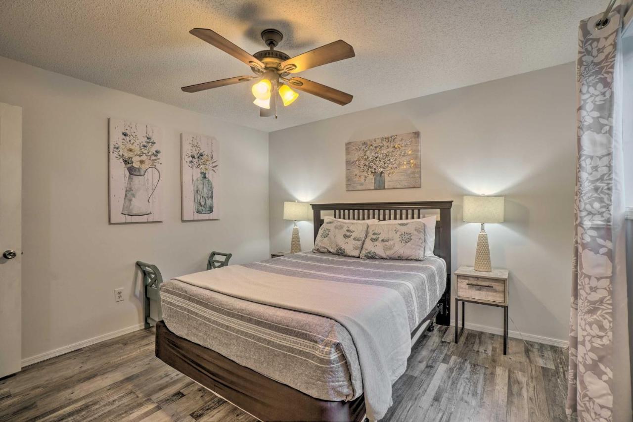 - 2 Mi To Silver Dollar Apartment