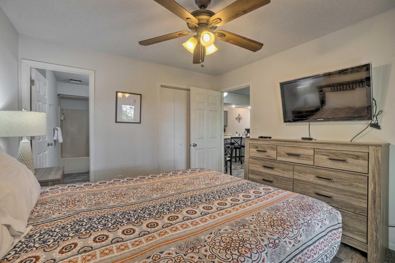 - 2 Mi To Silver Dollar Apartment *